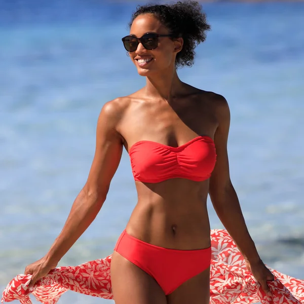 Bas de maillot de bain forme midi uni Solaro, grenadine