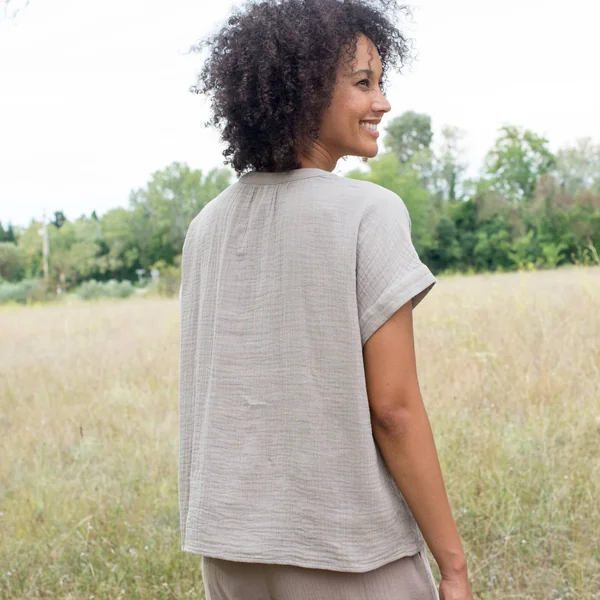 Blouse col tunisien unie en double gaze de coton , taupe clair