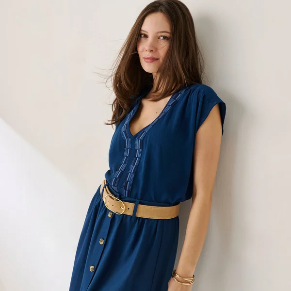 Blouse fluide broderies fantaisie , bleu