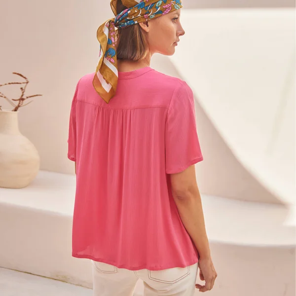 Chemisier boutonné manches courtes "papillon" , rose