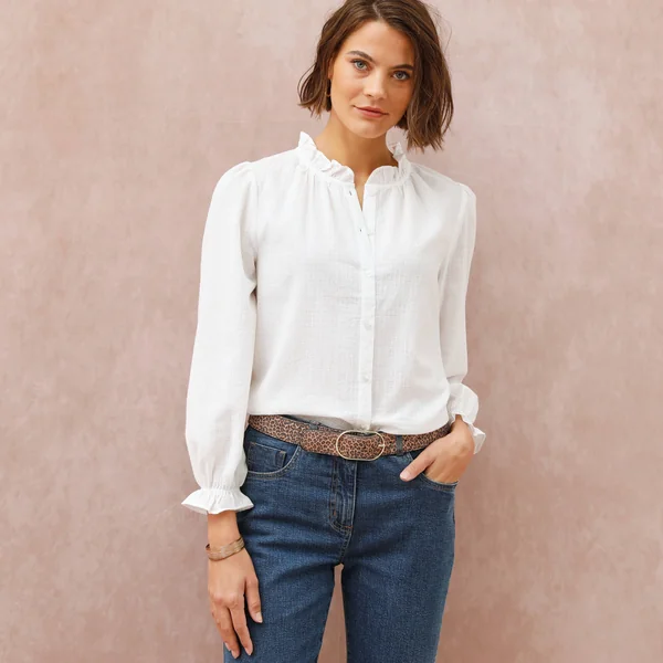 Chemisier uni volanté en coton texturé, écru
