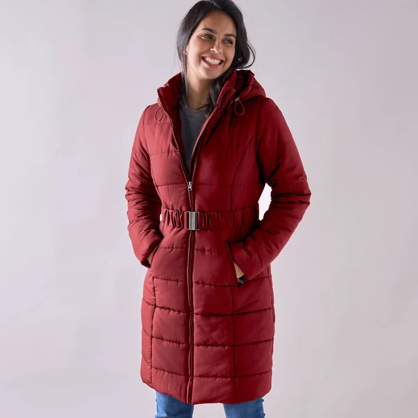 Doudoune longue ceinturée, rouge foncé