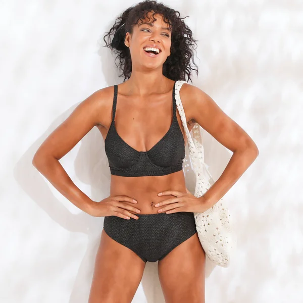 Haut de maillot de bain forme corbeille Calayo, avec armatures, noir