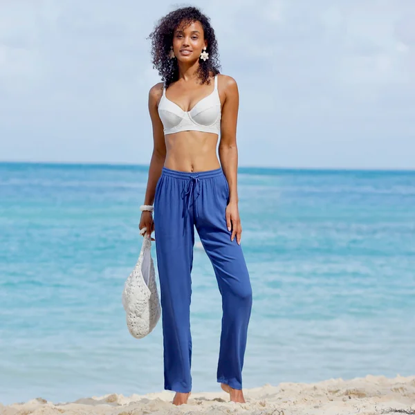 Haut de maillot de bain forme corbeille Calayo, avec armatures, écru