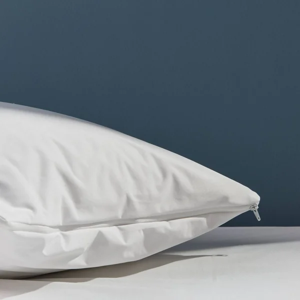 Housse d'oreiller anti-punaise de lit Isis - 50 x 70 cm