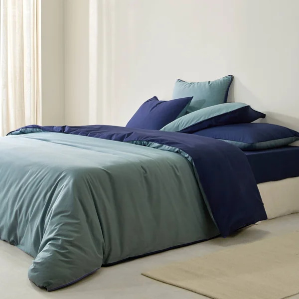 Linge de lit uni bicolore coton, marine / céladon