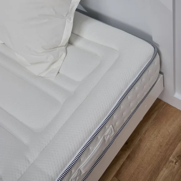 Matelas mousse haute résilience épaisseur 22cm Ernest - 180 x 200 cm