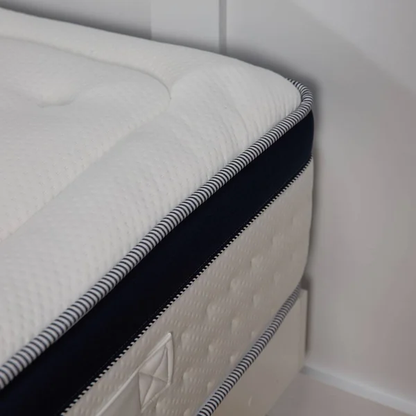 Matelas ressorts ensachés et mousse 32 cm Edith - 140 x 200 cm