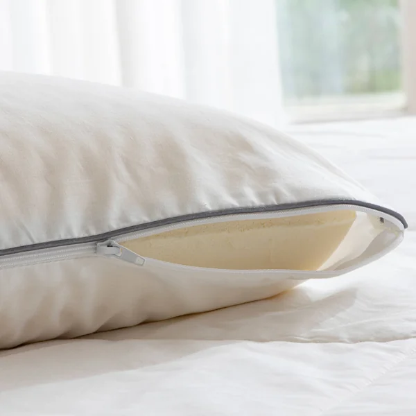 Oreiller latex ergonomique micro-perforé forme savon, écru
