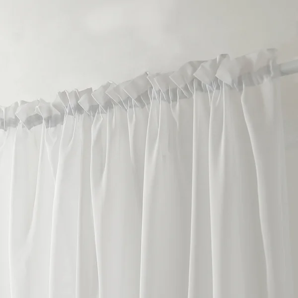 Panneau voile uni finition galon fronceur, blanc