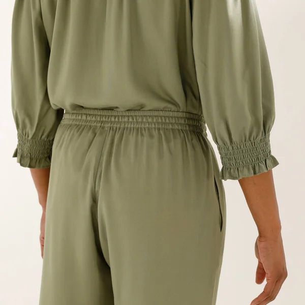 Pantalon 7/8 fuselé uni, kaki