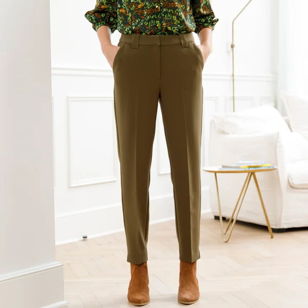 Pantalon cigarette, fluide, kaki