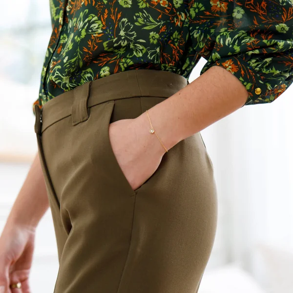 Pantalon cigarette, fluide, kaki