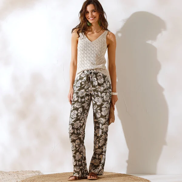 Pantalon large fluide, imprimé végétal, kaki / écru
