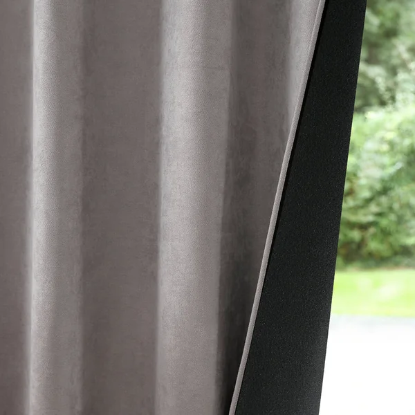 Rideau occultant et isolant finition oeillets, gris perle