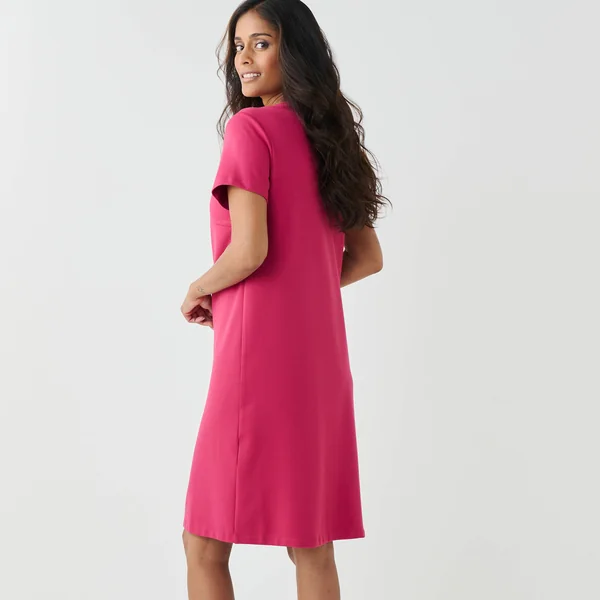 Robe boutonnée en maille milano, framboise