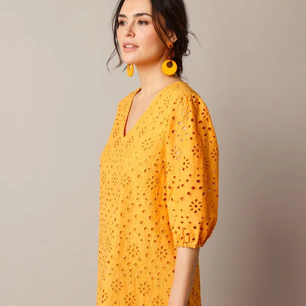 Robe broderie anglaise manches 3/4, safran