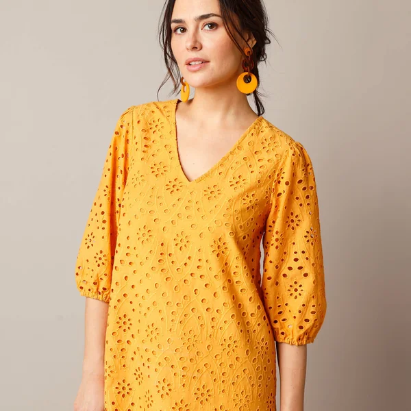 Robe broderie anglaise manches 3/4, safran