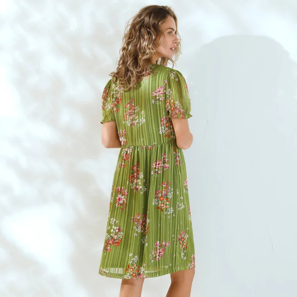 Robe courte imprimé floral, voile fils brillants, kaki / rose