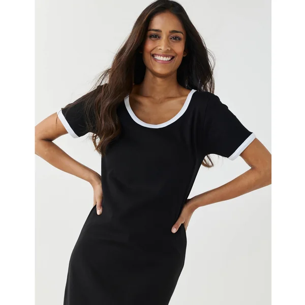 Robe longue bicolore, manches courtes, noir / blanc