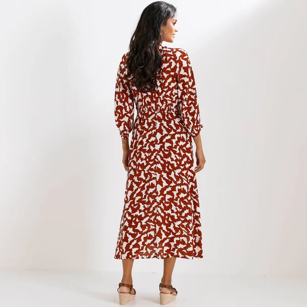 Robe longue boutonnée, crépon, imprimé graphique, terracotta / écru
