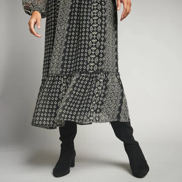 Robe longue en voile, imprimé ethnique, noir / beige