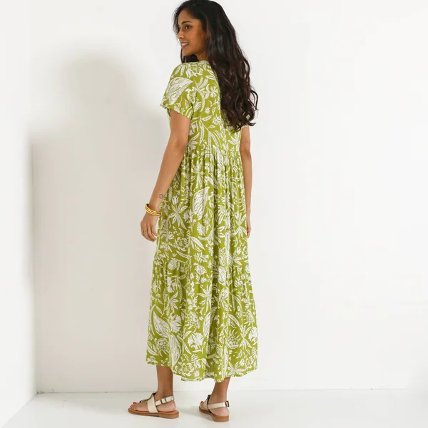 Robe longue imprimée col V, crépon, vert mousse / blanc
