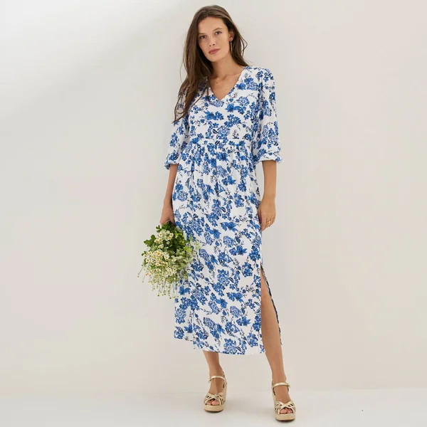 Robe longue imprimée, dos fantaisie, blanc / bleu