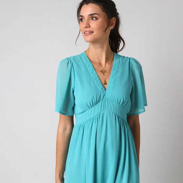 Robe longue volantée unie, à manches courtes papillon, vert