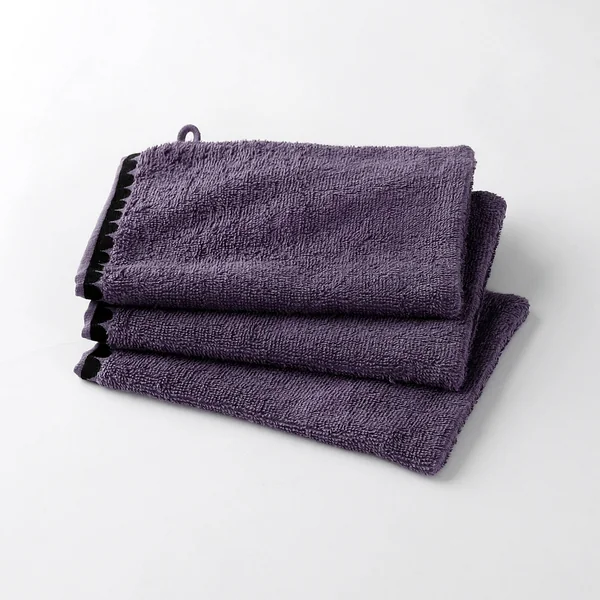 Serviettes de bain finition broderie fantaisie - 420g/m2, aubergine