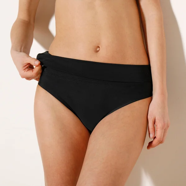 Slip de bain uni sculptant Solaro - ceinture modulable, noir