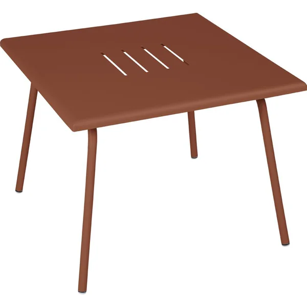 Table basse Monceau carrée coloris rouge en acier Fermob - 57 x 57 cm