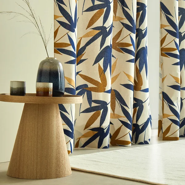 Table d'appoint ronde coloris bois, naturel