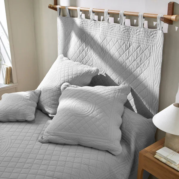 Tête de lit unie coton style boutis Cassandre, gris perle